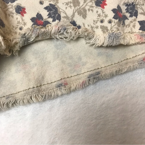 1st Kiss Denim Cut off Shorts 3 Floral Pattern Stretch - Picture 2 of 14